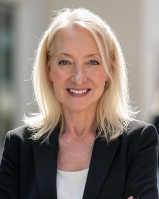 Photo of Heather Quinlan, Clinical Social Work/Therapist, JD, LCSW