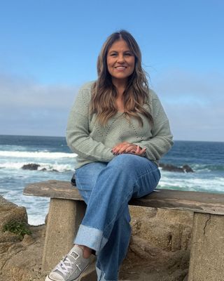 Photo of Jessica Alexandra Shaylor, Marriage & Family Therapist, MA, LMFT, C-DBT