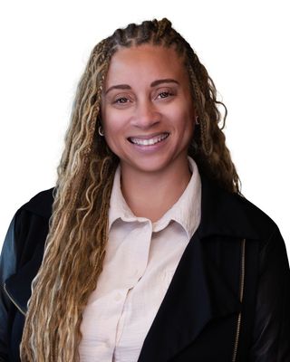 Photo of Vonchell Lewis, Clinical Social Work/Therapist, LCSW