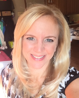 Photo of Traci Millar, Licensed Clinical Professional Counselor in Oak Brook, IL