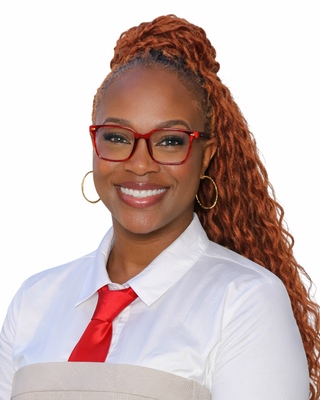 Photo of Janae Johnson, Clinical Social Work/Therapist, LCSW, QS, MA