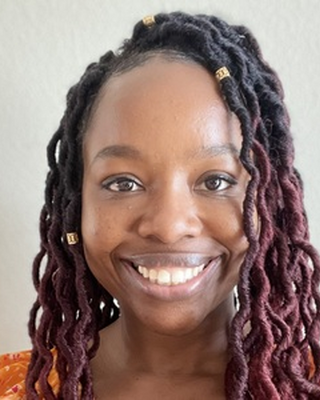 Photo of Ifeoma Turner, Clinical Social Work/Therapist