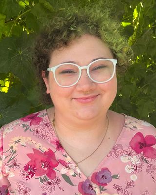 Photo of Kasey Mandelbaum, Marriage & Family Therapist Associate, MS, AMFT