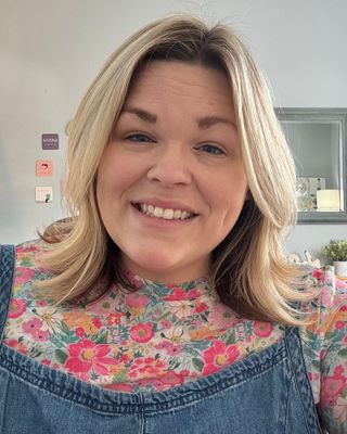 Photo of Alison Beach, Licensed Professional Counselor, MA, LPC, LMFT