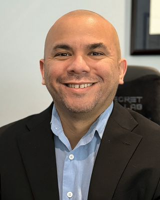 Photo of Gabriel Arroyo, Marriage & Family Therapist, LMFT