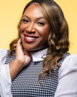 Photo of Kianna McIntosh, Clinical Social Work/Therapist, LICSW