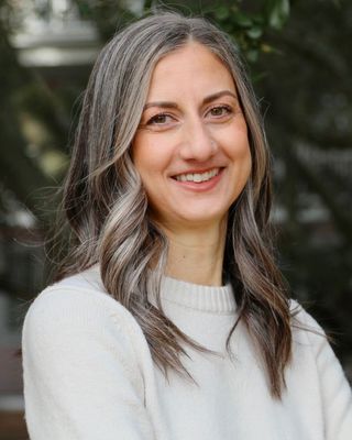 Photo of Meaghan de Roos, Pre-Licensed Professional, MA, ERYT500