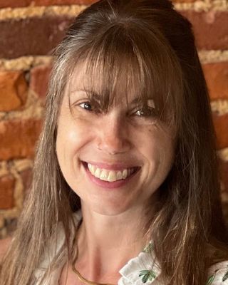 Photo of Rachel Zubek, Clinical Social Work/Therapist, LCSW, LCSW-C