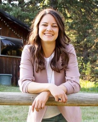 Photo of Stefani Atkinson, Clinical Social Work/Therapist, MSW, RSW