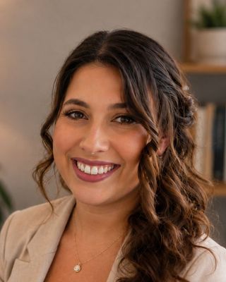 Photo of Jennifer Lynne Heller, Marriage & Family Therapist, LMFT