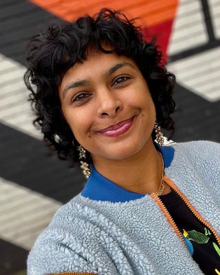Photo of Lakshnie Hettihewa, Psychotherapist, MSc, MBACP Accred