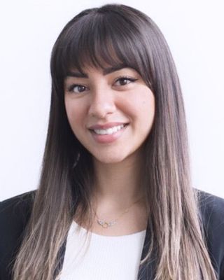 Photo of Sarah Asaad, Registered Psychotherapist in H3V, QC