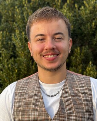 Photo of Adrian Cortez, Marriage & Family Therapist Associate, LGMFT
