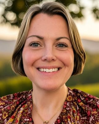 Photo of Rosemary Farrell, Clinical Social Work/Therapist, LCSW