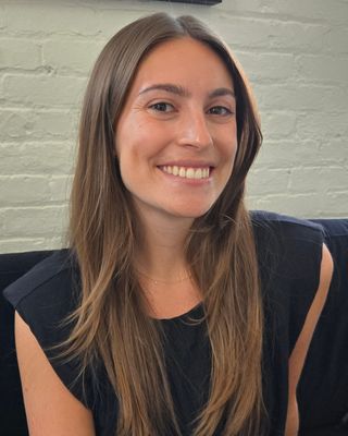 Photo of Fiona Joffroy, Pre-Licensed Professional, LMSW