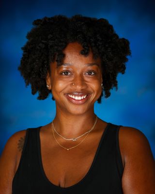 Photo of Emani J Mills, Clinical Social Work/Therapist, MSW, LCSW