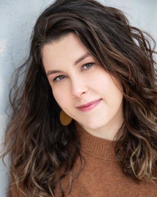 Photo of Lauren Mulligan, Clinical Social Work/Therapist, LCSW, R-DMT