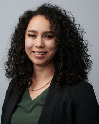 Photo of Alina Gonzalez, Marriage & Family Therapist, MS, LMFT, CEIM