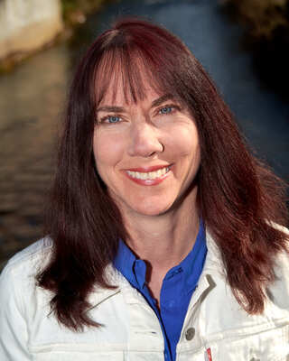 Photo of Debbie Tomasovic, Marriage & Family Therapist in Vancouver, WA
