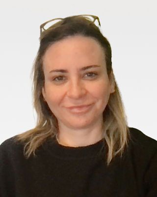 Photo of Ezgi Rozenshteyn, Marriage & Family Therapist, LMFT