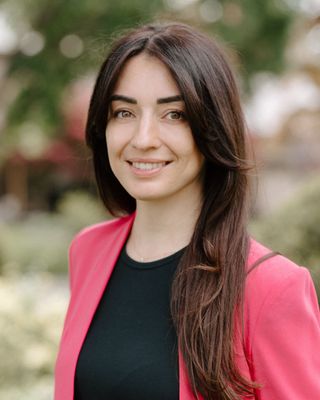 Photo of Jennifer Soica, Registered Psychotherapist (Qualifying), RP