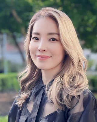 Photo of Jiyoung Kim, Clinical Social Work/Therapist, LCSW, EMDR, IFS