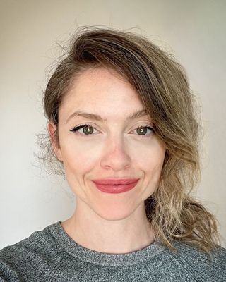Photo of Sarah Elliott, Counsellor, MBACP