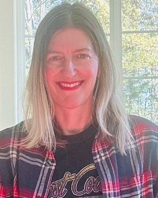 Photo of Amber Skye Rickert, Clinical Social Work/Therapist, LCSW, MPH, LICSW