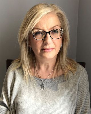 Photo of Margaret Czarnecka, Registered Psychotherapist, MA, CPRO, OAMHP