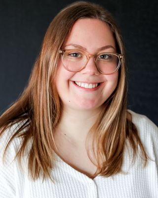 Photo of Sarah Roberts, LMSW, MSW