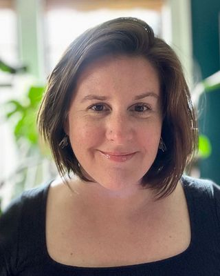Photo of Dr. Amy Look, Psychologist, PhD, LP