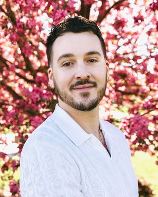 Photo of Evan Honerkamp, Licensed Professional Counselor, MA, LPC, ATR, EMDR