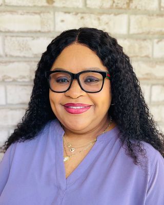 Photo of Lillian Ubezonu, Clinical Social Work/Therapist, MSW, LCSW