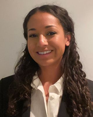 Photo of Emma Luster, Pre-Licensed Professional in New York, NY