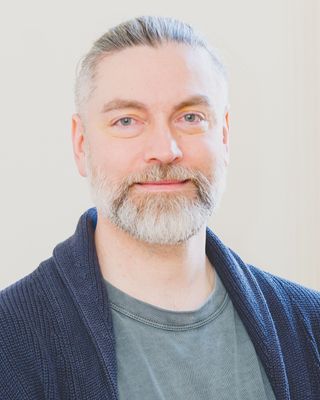 Photo of Paul Grimmer, Psychotherapist, MBABCP