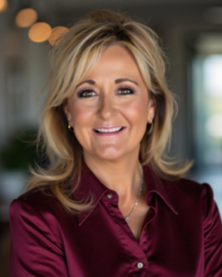 Photo of Lynetta Loveland, Psychiatric Nurse Practitioner, PMHNP