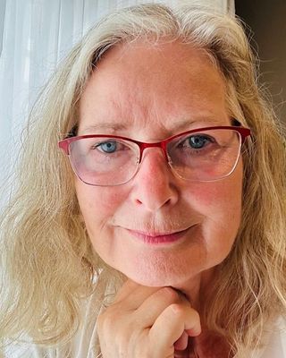 Photo of Karen Gilbert, Registered Social Worker, BA, RSW