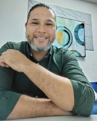Foto de Aaron Abdiel Ferro, Psicoterapeuta, Maestría, CTPPanama - Psicólogo