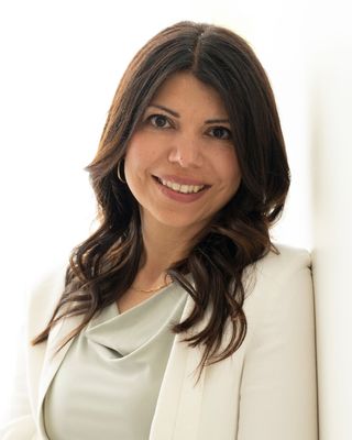 Photo of Yalda Ravanbakhsh, Counsellor, MC, RCC