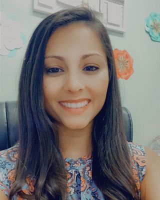 Photo of Angela Alcover, Registered Clinical Social Worker Intern in Tampa, FL