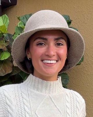Photo of Kiona Edwards, Creative Arts Therapist, MA, LCAT, ATR-BC