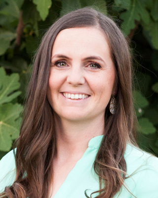 Photo of Tiffany Stradling, Psychiatric Nurse Practitioner, NP