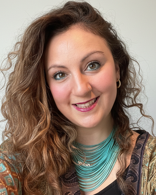 Photo of Alisa Joy Goldstein - Messy Therapy with Alisa, Counsellor, MA, MBACP