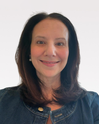 Photo of Veronica Valania, Clinical Social Work/Therapist, LCSW