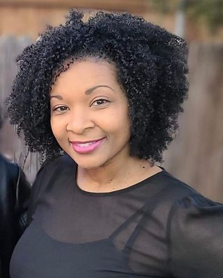 Photo of Yahshanah Williams, Clinical Social Work/Therapist, LCSW