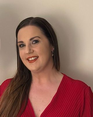Photo of Lisa Maye, Counsellor, MBACP Accred