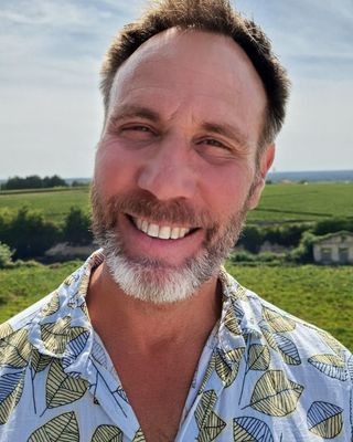 Photo of Euan Mckinnon, Counsellor, MBACP
