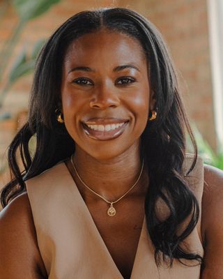 Photo of Maia Easley, MA, LMFT, CST, Marriage & Family Therapist