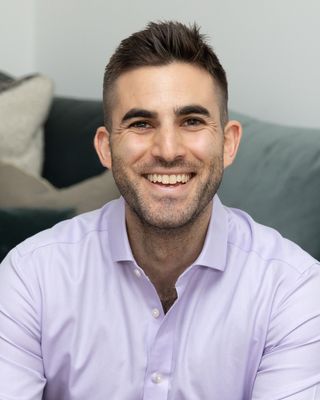Photo of Dr Matt Slavin, Psychologist, PsychD, HCPC - Clin. Psych.