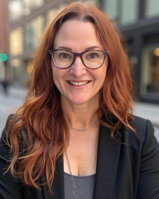 Photo of Carey Park, Associate Clinical Social Worker, ACSW